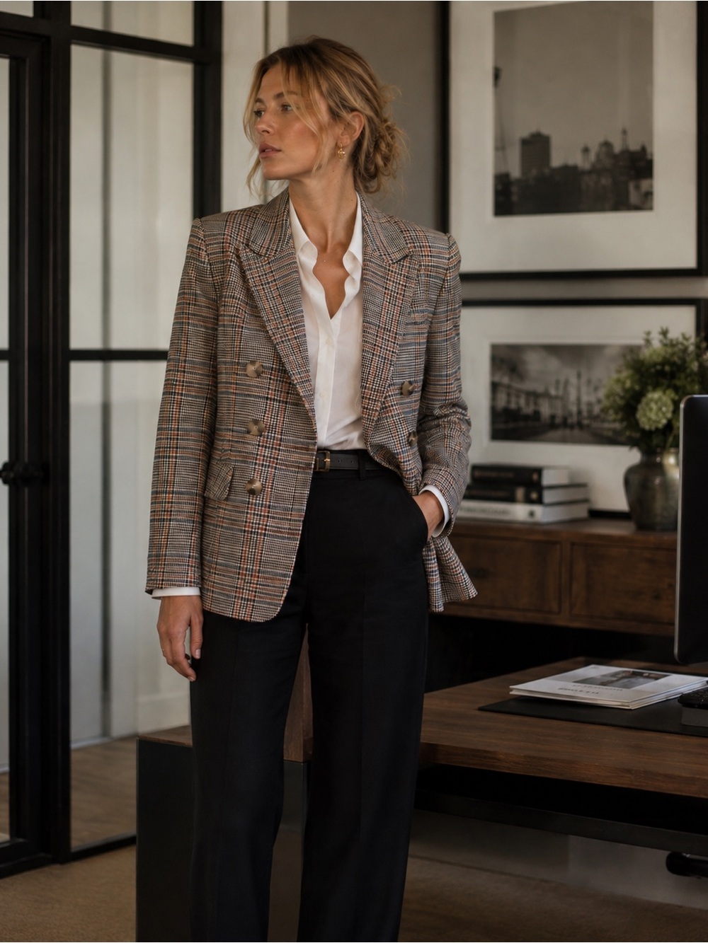 Tyler Boe Plaid Double-Breasted Blazer in Beige Black size 4. Like new.